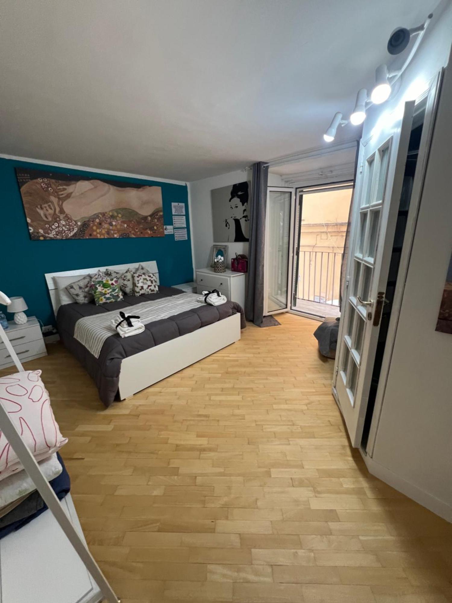 Plebiscito Charme Rooms Nápoly Kültér fotó