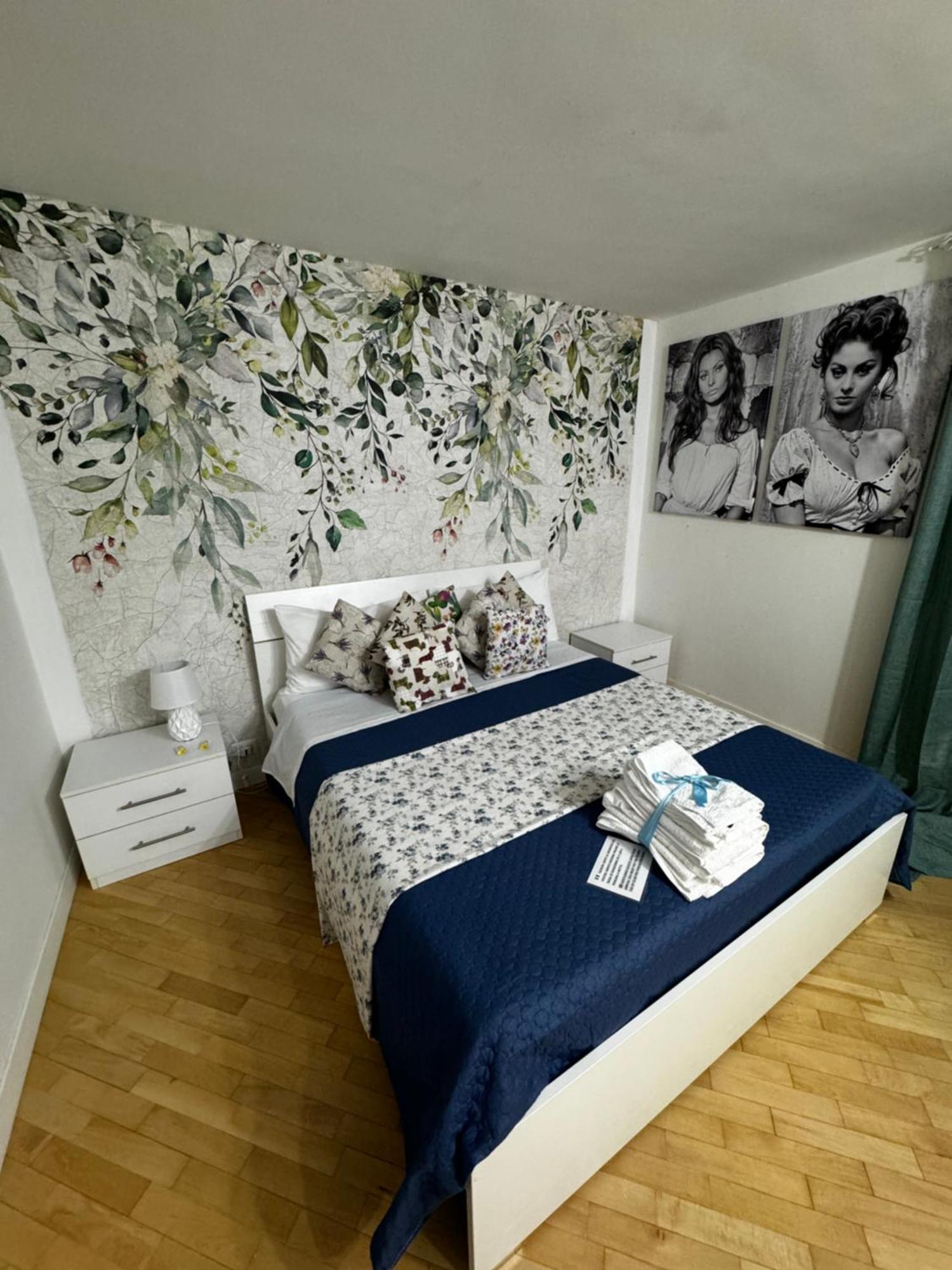 Plebiscito Charme Rooms Nápoly Kültér fotó